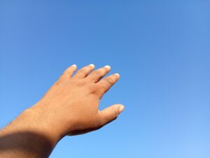 Aim high, aim far, your goal the sky, your aim the star.